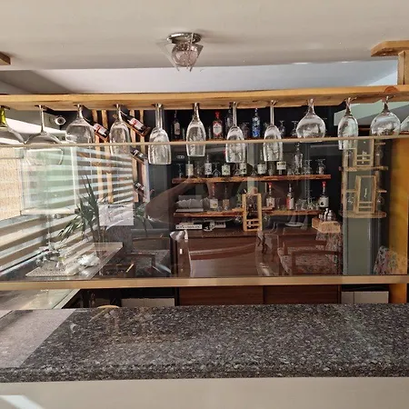 Dabaklar Otel Kuşadası