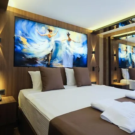 Dabaklar Otel 3*