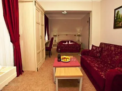 Duqqan Deluxe Kusadası