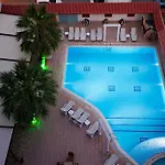 Duqqan Deluxe Hotel