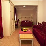 Duqqan Deluxe Kuşadası