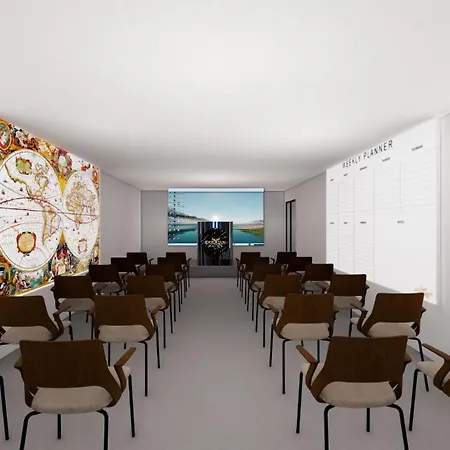 Hotell Duqqan Deluxe 4*