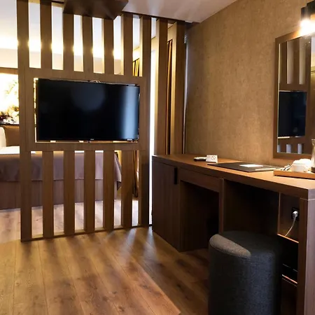 Hotell Duqqan Deluxe